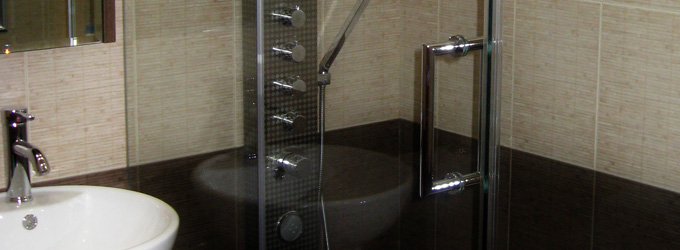 Custom Glass Shower Doors